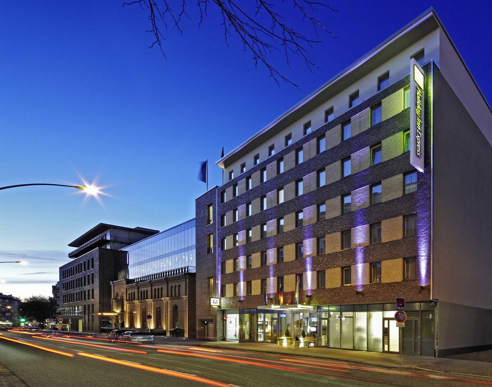 Holiday Inn Express Hamburg - St. Pauli-Messe מראה חיצוני תמונה